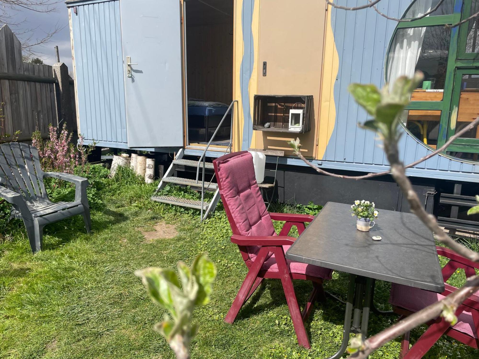 Campsite Bauwagen Maibeere Radebeul